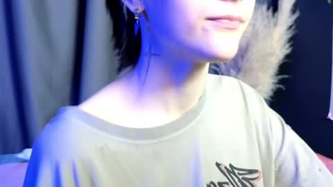 Snapshot of hyeon_jin chatting on February 3, 8:57 am Hyeon Jin online show from February 3, 8:57 am