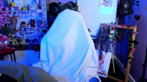 Snapshot of hyeon_jin chatting on February 16, 9:38 pm Hyeon Jin online show from February 16, 9:38 pm