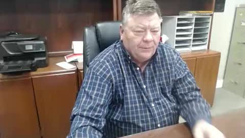 Snapshot of hypnotizing4u chatting on January 9, 10:44 pm hypnotizing4u online show from January 9, 10:44 pm