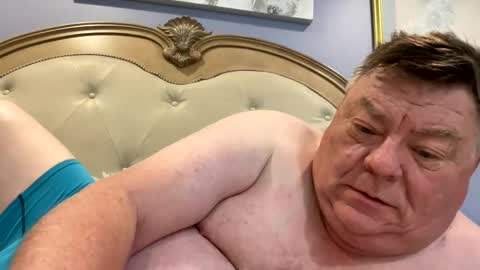 Snapshot of hypnotizing4u chatting on January 14, 2:12 pm hypnotizing4u online show from January 14, 2:12 pm