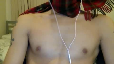 Snapshot of hzapper chatting on December 14, 9:30 pm Hzpaa online show from December 14, 9:30 pm