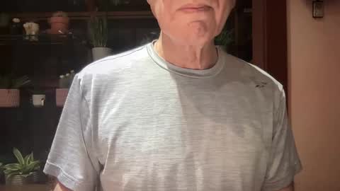 Snapshot of i8bgcq chatting on January 5, 11:01 pm The Talented Mr. DILFy online show from January 5, 11:01 pm