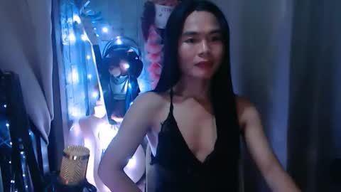 Kim online show from February 18, 1:29 pm