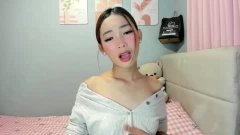 jek online show from April 8, 4:01 am