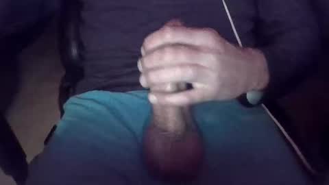 Snapshot of i_love_sluts247 chatting on January 8, 4:26 am i_love_sluts247 online show from January 8, 4:26 am