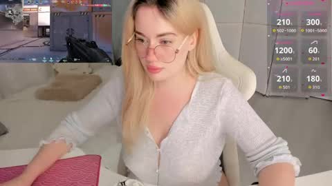 Snapshot of i_want_you_eva chatting on April 23, 3:47 pm HiI am EvaPVT is open online show from April 23, 3:47 pm