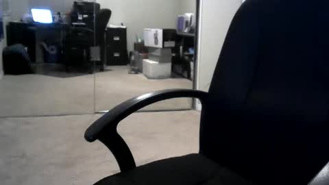Snapshot of i_was_a_shy_dad chatting on June 1, 12:18 pm i_was_a_shy_dad online show from June 1, 12:18 pm
