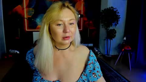 Samanta online show from May 27, 2:30 am