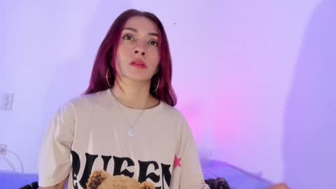 Snapshot of iam_luisa chatting on February 4, 9:38 am Your favorite IAM LUISA online show from February 4, 9:38 am