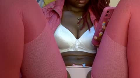 iam_nisa online show from July 14, 7:57 am