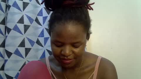 Snapshot of iam_nisa chatting on August 1, 11:25 pm iam_nisa online show from August 1, 11:25 pm