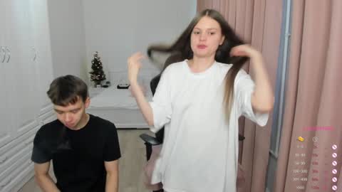 Cassie  STREAMS HERE EVERYDAY online show from December 31, 8:37 am