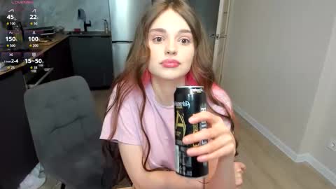 Cassie  STREAMS HERE EVERYDAY online show from October 15, 2:01 am