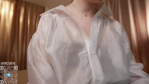 Snapshot of iamclaire_ chatting on February 28, 4:53 pm Claire online show from February 28, 4:53 pm