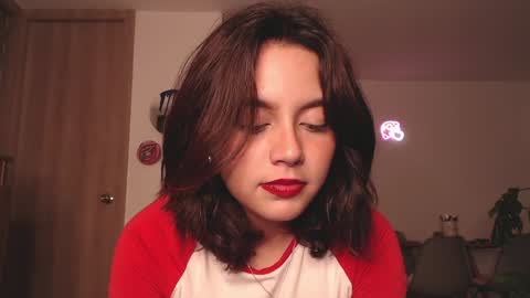 Snapshot of iamjulietaaa chatting on January 6, 3:31 am Julieta online show from January 6, 3:31 am