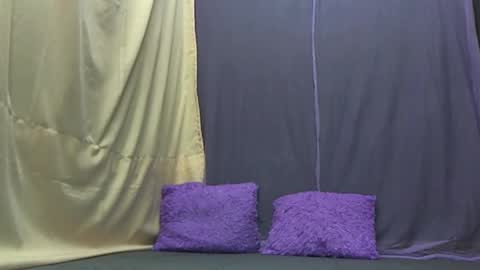 Snapshot of iamyourzzz_ chatting on March 12, 2:20 am Kiara online show from March 12, 2:20 am