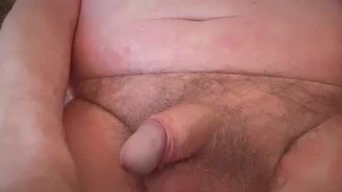 Snapshot of ian53a chatting on April 24, 9:45 am ian53a - mature UK man for same online show from April 24, 9:45 am