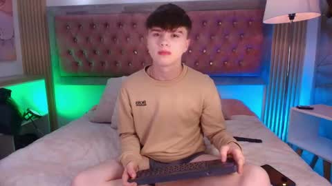 Ian  online show from April 21, 1:17 pm