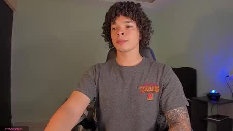 Andres online show from March 1, 2:02 am