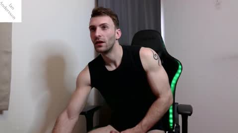 Snapshot of ianandersson27 chatting on February 25, 7:20 am Ian Andersson online show from February 25, 7:20 am