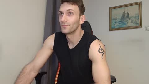 Snapshot of ianandersson27 chatting on February 12, 12:38 am Ian Andersson online show from February 12, 12:38 am