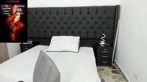 ian online show from November 24, 8:19 pm