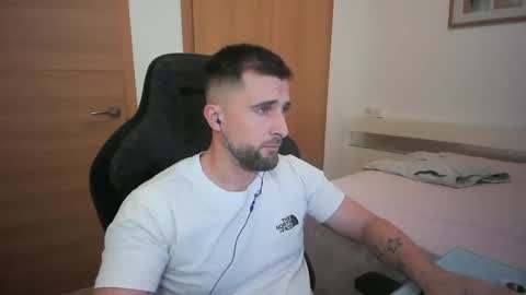 iberian_macho online show from October 24, 4:36 pm