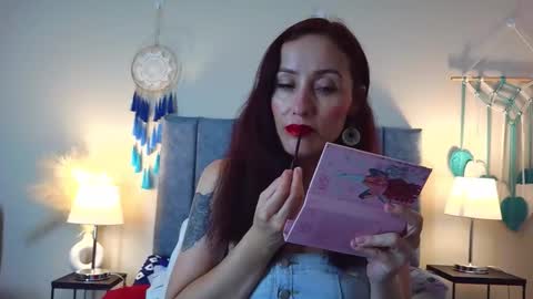 Iberian Moon online show from January 18, 11:25 am