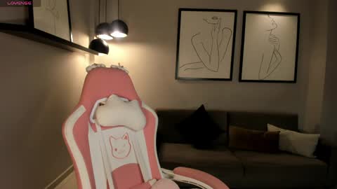 Ibiza  online show from April 17, 12:19 pm