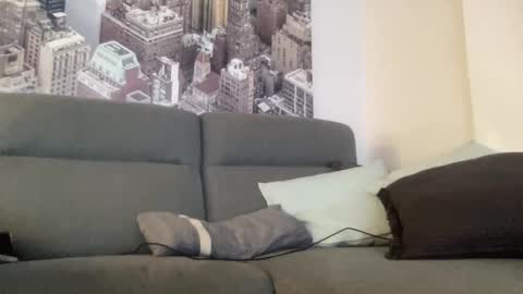 ic987 online show from November 29, 5:05 pm