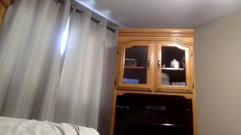 Snapshot of icantgohome chatting on December 17, 4:53 pm icantgohome online show from December 17, 4:53 pm