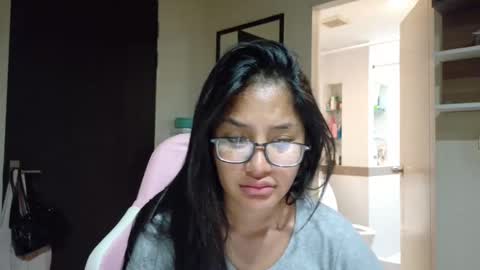 Snapshot of ice_ice_baby__ chatting on September 28, 4:34 pm ice_ice_baby__ online show from September 28, 4:34 pm