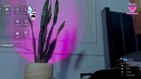 Snapshot of ice_princess__ chatting on September 30, 5:56 am Crystall online show from September 30, 5:56 am
