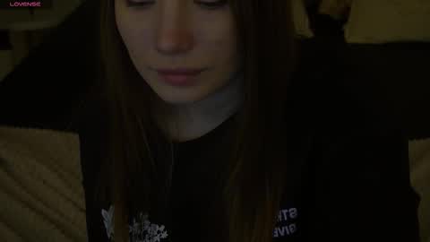 Danielle online show from February 6, 2:20 pm