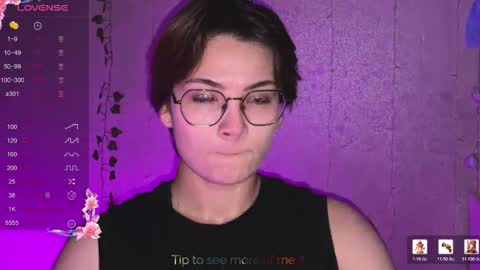 Snapshot of iceeheart chatting on April 2, 5:32 pm Ksenia online show from April 2, 5:32 pm