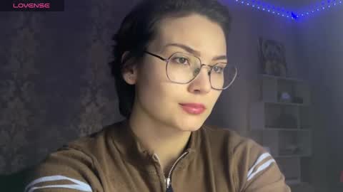 Snapshot of iceeheart chatting on May 10, 6:24 pm Ksenia online show from May 10, 6:24 pm
