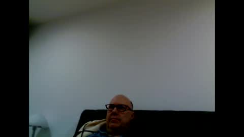 iceoli123 online show from March 2, 4:36 pm