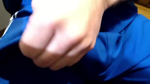 icky_thumps online show from May 15, 4:52 am