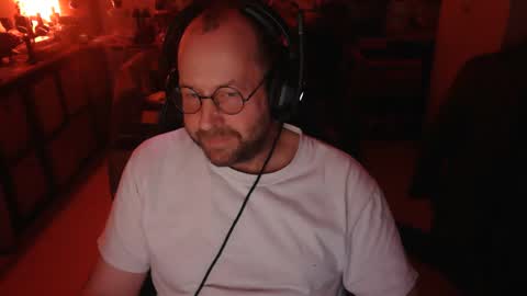 Snapshot of icum4ladies2021 chatting on November 30, 8:24 pm icum4ladies2021 online show from November 30, 8:24 pm