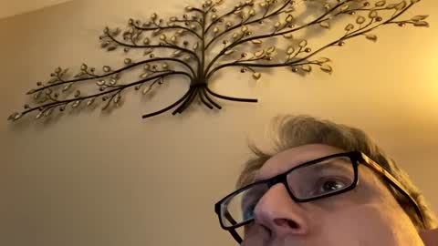 icums4u online show from January 1, 3:24 pm