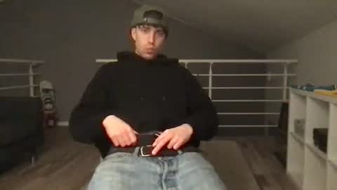 Snapshot of icyninesix chatting on December 22, 2:17 am icyninesix online show from December 22, 2:17 am