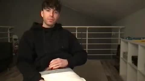 Snapshot of icyninesix chatting on February 7, 2:50 am icyninesix online show from February 7, 2:50 am