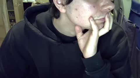 idkwhattowatch online show from December 23, 6:05 pm