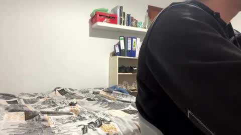 idkwhattowatch online show from February 5, 9:07 pm