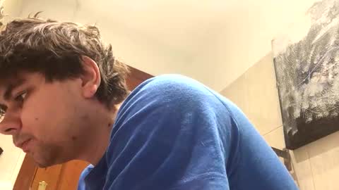 idkwhattowatch online show from September 22, 10:17 am