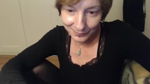 Snapshot of ifk_donkeysfr chatting on September 16, 5:58 pm Ifk Donkeys online show from September 16, 5:58 pm