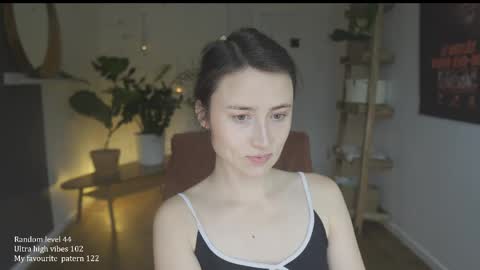 Snapshot of ifyouleave chatting on October 15, 10:26 am Belle online show from October 15, 10:26 am