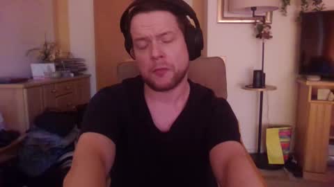 Snapshot of igaveyoupower chatting on February 27, 10:04 am igaveyoupower online show from February 27, 10:04 am