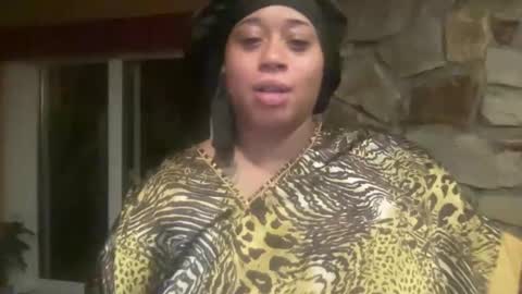 ih8vyx online show from September 27, 5:23 am