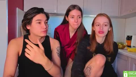 Julia and Mira online show from February 15, 10:14 am